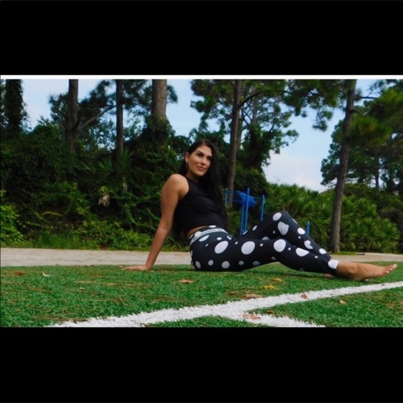 Pants - poka dot workout leggings